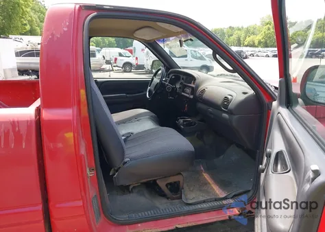 2001 Dodge Ram 1500 St/Ws z USA, uszkodzony, nr VIN 1B7HC16X91S778260